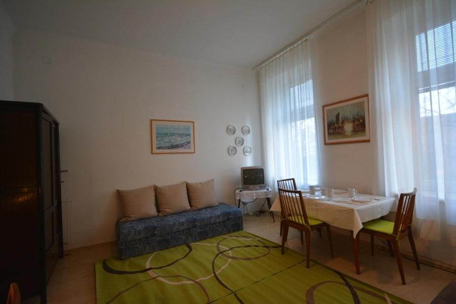 Vienna Holiday Apartments Viena Exterior foto